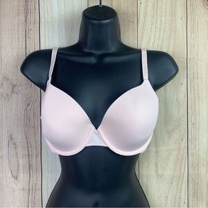 PINK‎ Victoria's Secret Pink T-Shirt Bra with Underwire